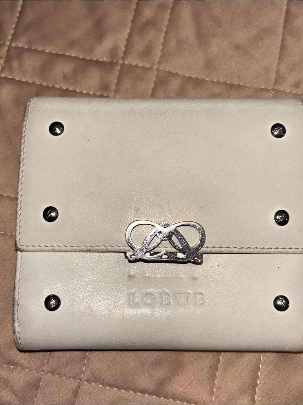 LOEWE White Leather Anagram Trifold Small Wallet - Picture 2 of 9